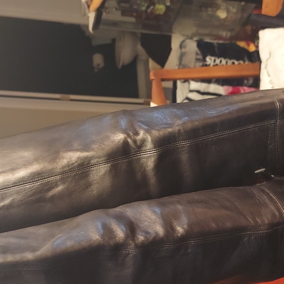 Alexander McQueen Stilletto Thigh-High Leather Boots - Picture 6 of 10